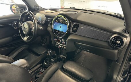 MINI Cabrio, 2021 год, 2 750 000 рублей, 18 фотография