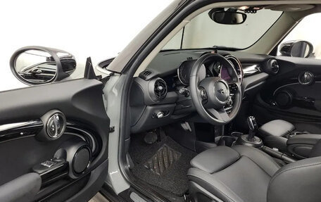 MINI Hatch, 2022 год, 1 850 000 рублей, 5 фотография