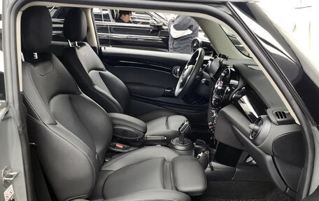 MINI Hatch, 2022 год, 1 850 000 рублей, 6 фотография