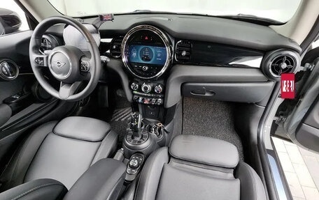 MINI Hatch, 2022 год, 1 850 000 рублей, 7 фотография