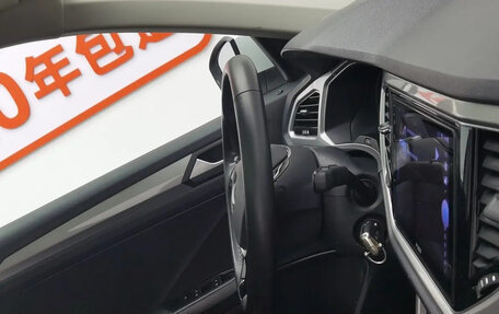 Volkswagen T-Roc I, 2022 год, 1 480 000 рублей, 6 фотография