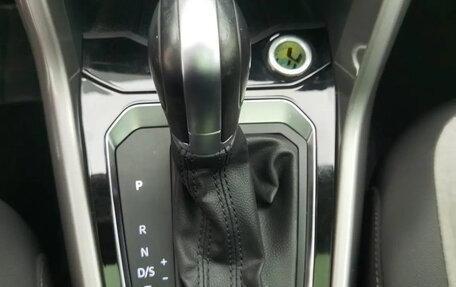 Volkswagen T-Roc I, 2022 год, 1 480 000 рублей, 9 фотография