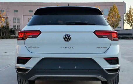 Volkswagen T-Roc I, 2022 год, 1 940 001 рублей, 6 фотография