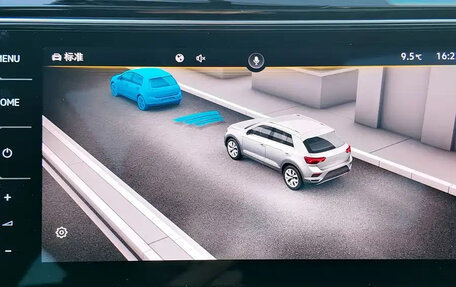 Volkswagen T-Roc I, 2022 год, 1 940 001 рублей, 18 фотография