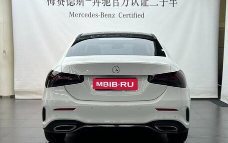 Mercedes-Benz A-Класс, 2022 год, 1 710 000 рублей, 3 фотография