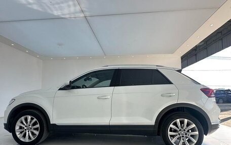 Volkswagen T-Roc I, 2022 год, 1 460 000 рублей, 4 фотография