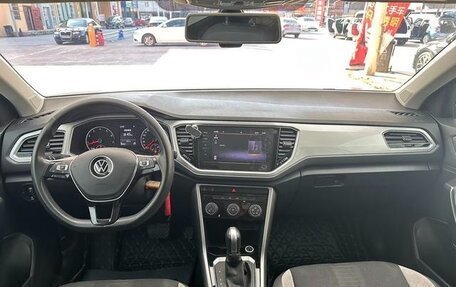 Volkswagen T-Roc I, 2022 год, 1 460 000 рублей, 10 фотография