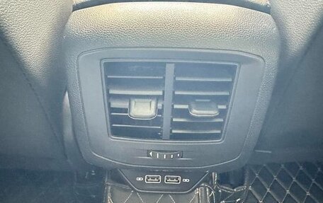 Volkswagen T-Roc I, 2022 год, 1 460 000 рублей, 13 фотография