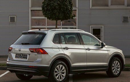 Volkswagen Tiguan II, 2019 год, 1 755 000 рублей, 6 фотография