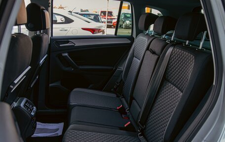 Volkswagen Tiguan II, 2019 год, 1 755 000 рублей, 17 фотография