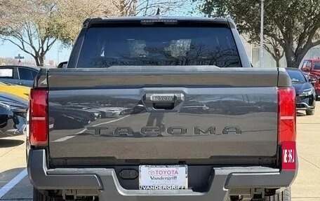 Toyota Tacoma, 2026 год, 6 200 000 рублей, 4 фотография