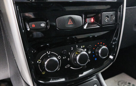 Nissan Terrano III, 2015 год, 969 000 рублей, 16 фотография