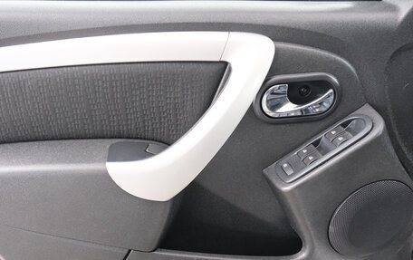 Nissan Terrano III, 2015 год, 969 000 рублей, 19 фотография