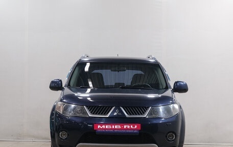 Mitsubishi Outlander III рестайлинг 3, 2007 год, 1 029 000 рублей, 2 фотография