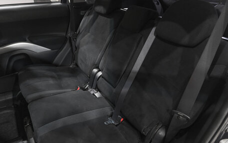 Mitsubishi Outlander III рестайлинг 3, 2007 год, 1 029 000 рублей, 29 фотография