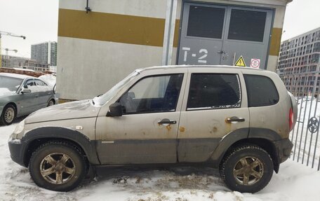 Chevrolet Niva I рестайлинг, 2012 год, 410 000 рублей, 4 фотография