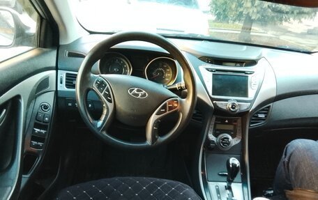Hyundai Elantra V, 2012 год, 100 070 рублей, 6 фотография