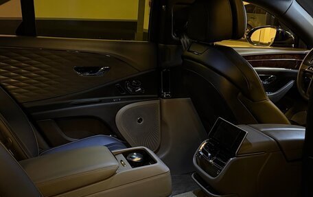 Bentley Flying Spur, 2020 год, 21 500 000 рублей, 7 фотография