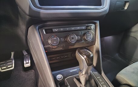 Volkswagen Tiguan II, 2019 год, 2 800 000 рублей, 8 фотография