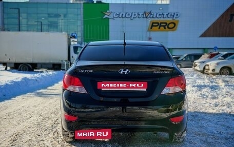 Hyundai Solaris II рестайлинг, 2013 год, 875 000 рублей, 3 фотография
