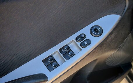 Hyundai Solaris II рестайлинг, 2013 год, 875 000 рублей, 5 фотография