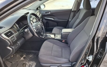 Toyota Camry, 2017 год, 1 870 000 рублей, 19 фотография