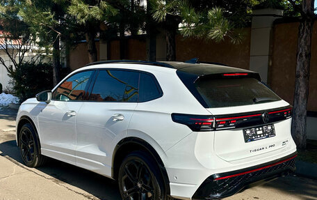 Volkswagen Tiguan, 2025 год, 4 620 000 рублей, 7 фотография