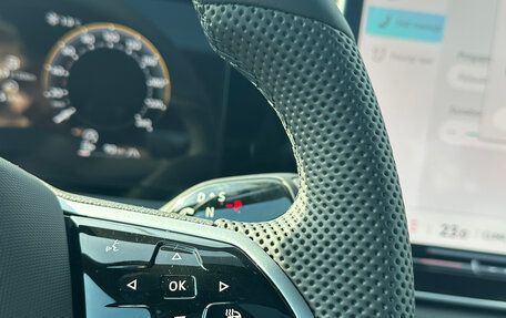 Volkswagen Tiguan, 2025 год, 4 620 000 рублей, 26 фотография