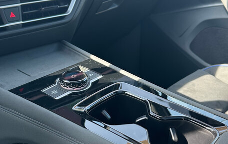 Volkswagen Tiguan, 2025 год, 4 620 000 рублей, 22 фотография