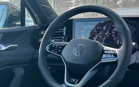 Volkswagen Tiguan, 2025 год, 4 620 000 рублей, 24 фотография