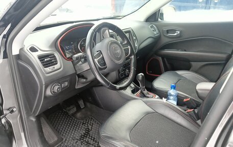 Jeep Compass II, 2019 год, 2 450 000 рублей, 17 фотография