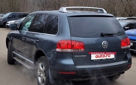 Volkswagen Touareg III, 2006 год, 825 000 рублей, 2 фотография