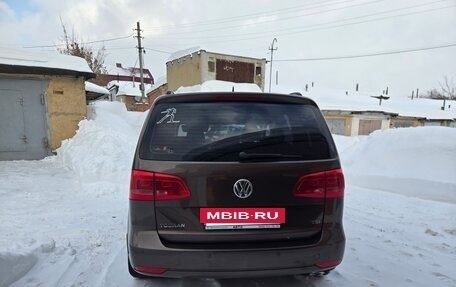 Volkswagen Touran III, 2013 год, 935 000 рублей, 4 фотография