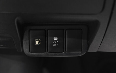 Toyota Avensis III рестайлинг, 2009 год, 949 000 рублей, 23 фотография