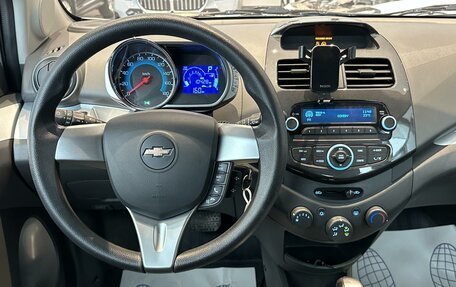 Chevrolet Spark III, 2022 год, 1 090 000 рублей, 10 фотография