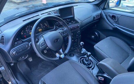 Chevrolet Niva I рестайлинг, 2020 год, 949 000 рублей, 5 фотография