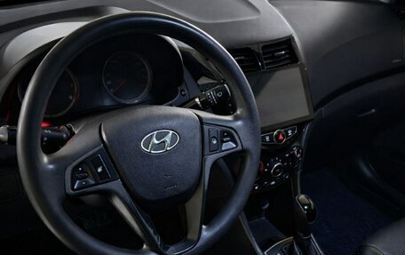 Hyundai Solaris II рестайлинг, 2015 год, 970 000 рублей, 7 фотография