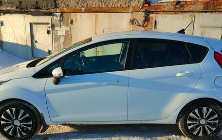 Ford Fiesta, 2016 год, 930 000 рублей, 6 фотография