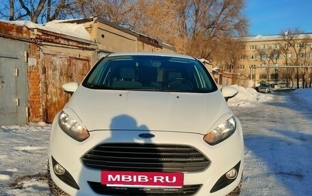 Ford Fiesta, 2016 год, 930 000 рублей, 2 фотография