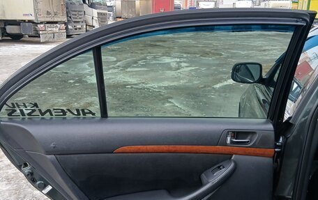 Toyota Avensis III рестайлинг, 2006 год, 680 000 рублей, 14 фотография