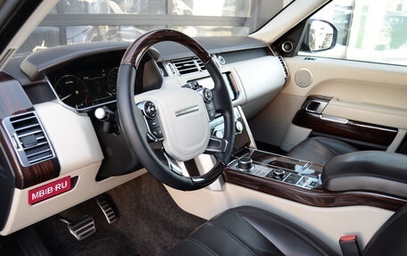Land Rover Range Rover IV рестайлинг, 2013 год, 4 200 000 рублей, 25 фотография