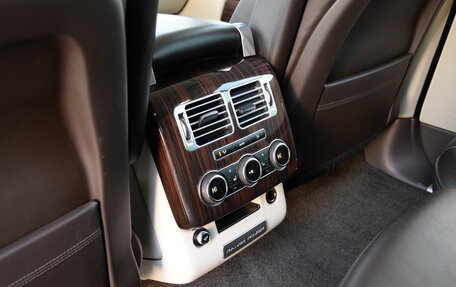 Land Rover Range Rover IV рестайлинг, 2013 год, 4 200 000 рублей, 31 фотография