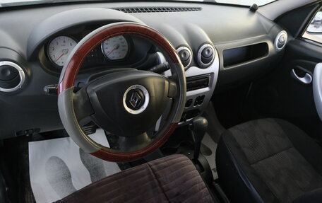 Renault Logan I, 2012 год, 629 000 рублей, 10 фотография