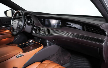 Lexus LS IV, 2018 год, 4 690 000 рублей, 20 фотография