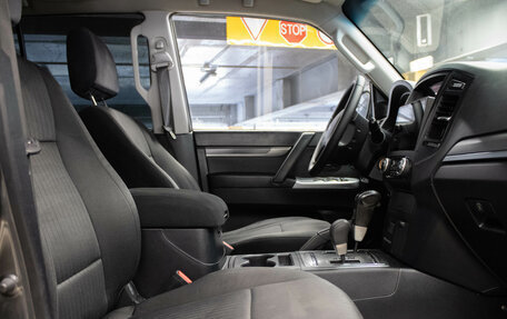 Mitsubishi Pajero IV, 2012 год, 1 799 000 рублей, 11 фотография