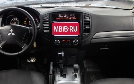 Mitsubishi Pajero IV, 2012 год, 1 799 000 рублей, 9 фотография