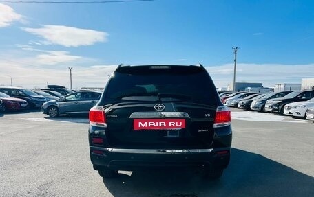 Toyota Highlander III, 2013 год, 1 849 999 рублей, 5 фотография