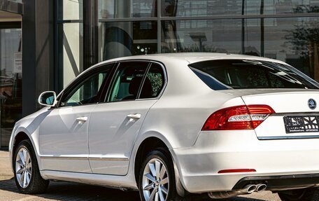 Skoda Superb III рестайлинг, 2013 год, 1 025 000 рублей, 9 фотография