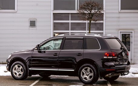 Volkswagen Touareg III, 2010 год, 995 000 рублей, 4 фотография