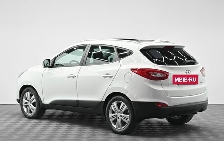 Hyundai ix35 I рестайлинг, 2015 год, 1 095 000 рублей, 4 фотография